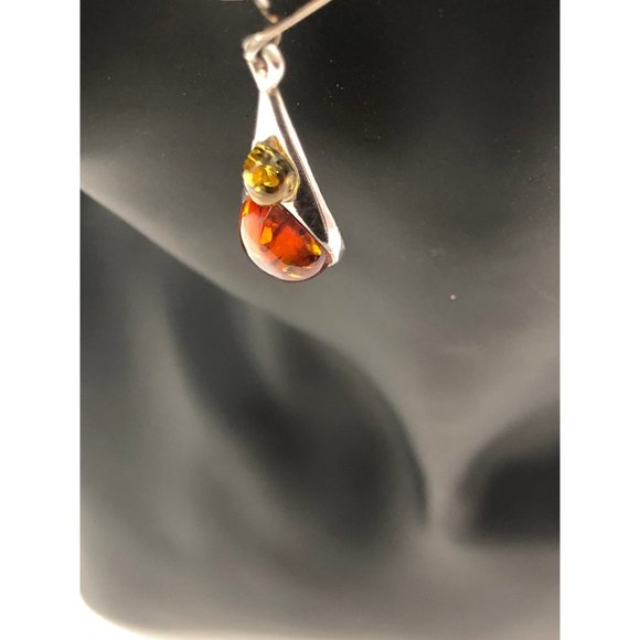 silver and amber dangle earrings - Picture 4 of 6